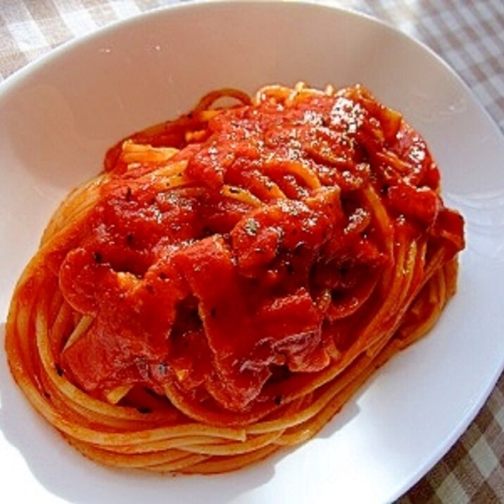 トマトジュースでトマトスパゲッティ